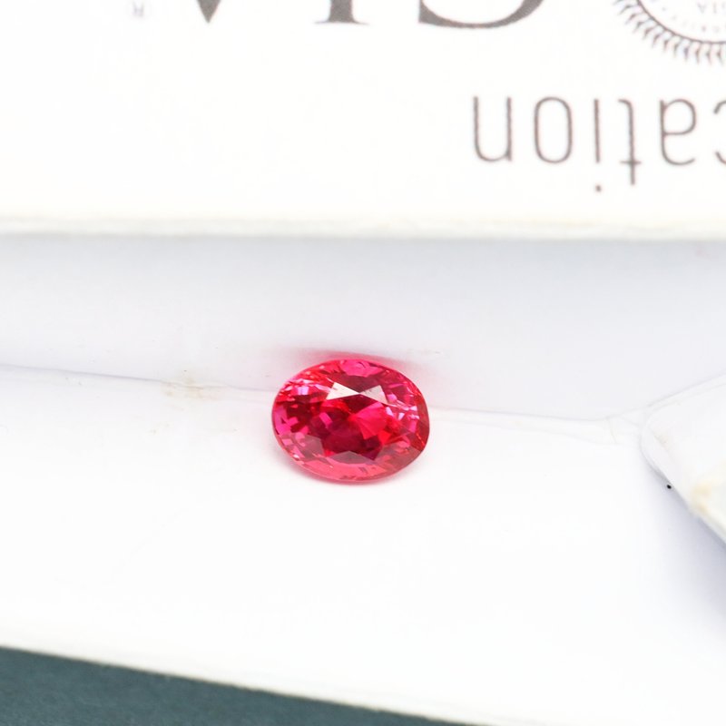 Vivid Hot Pink Sapphire - View 2