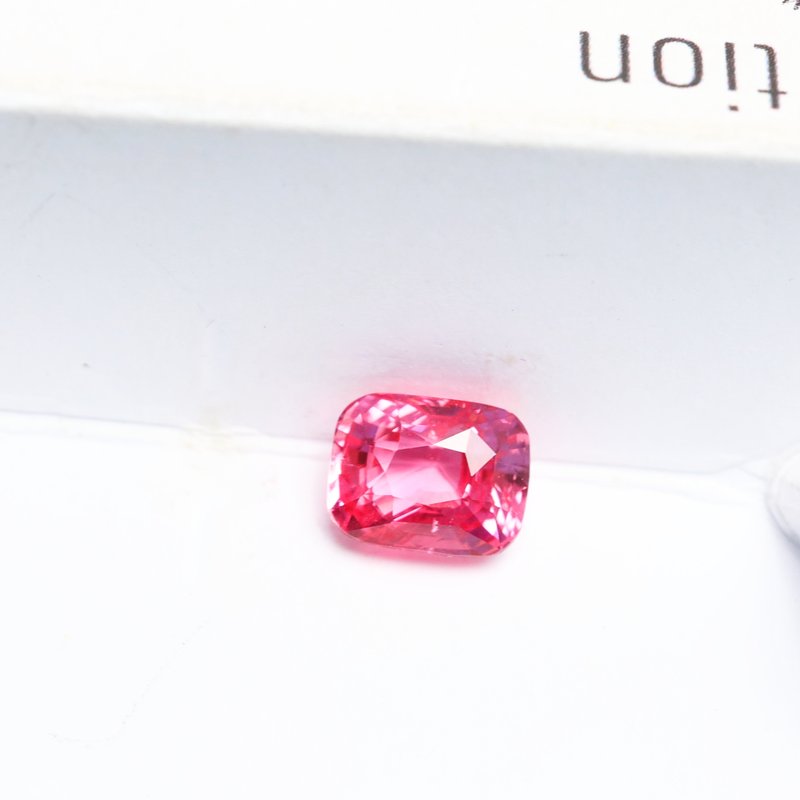 Mahenge Pink Spinel - View 2