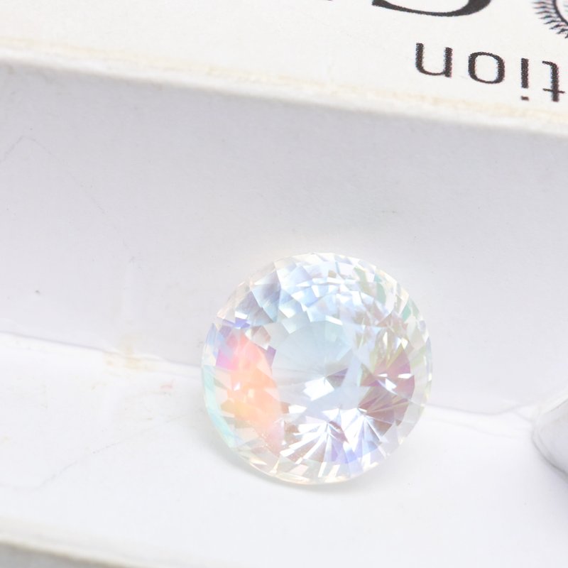Rainbow Moonstone - View 2