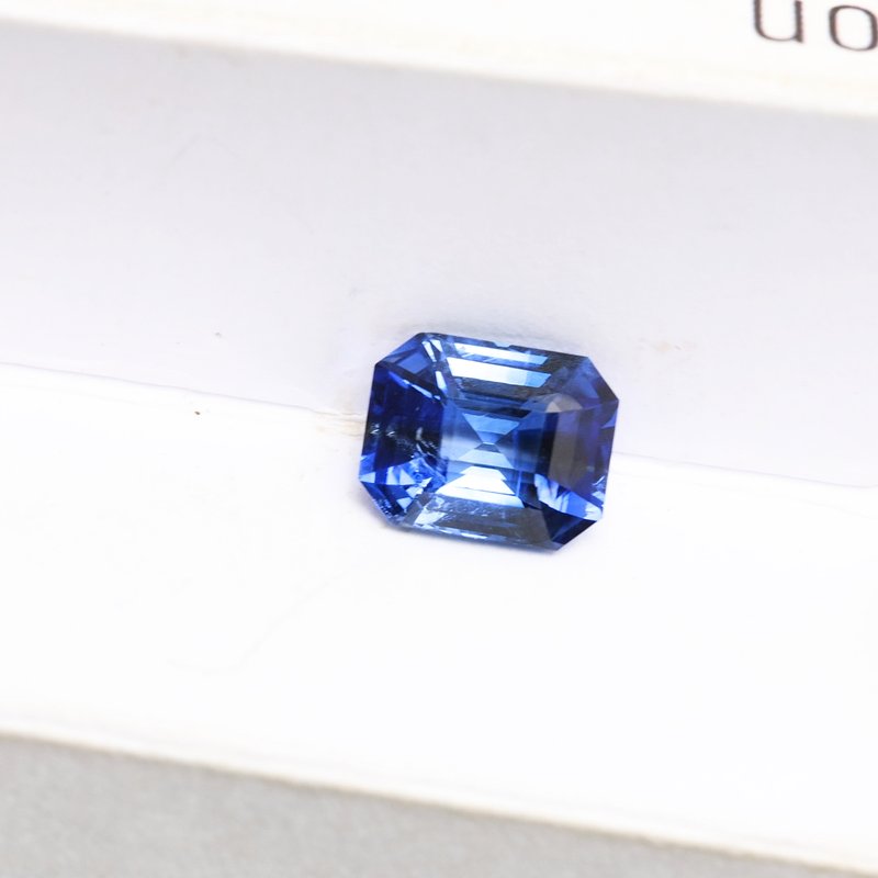 Blue Sapphire - View 2