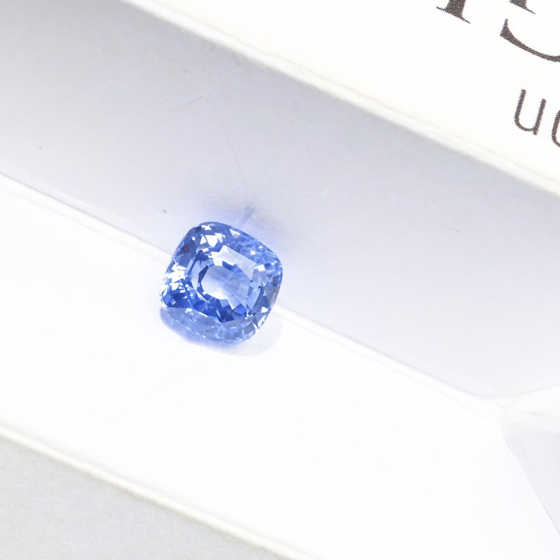 Pastel Blue Sapphire - View 2