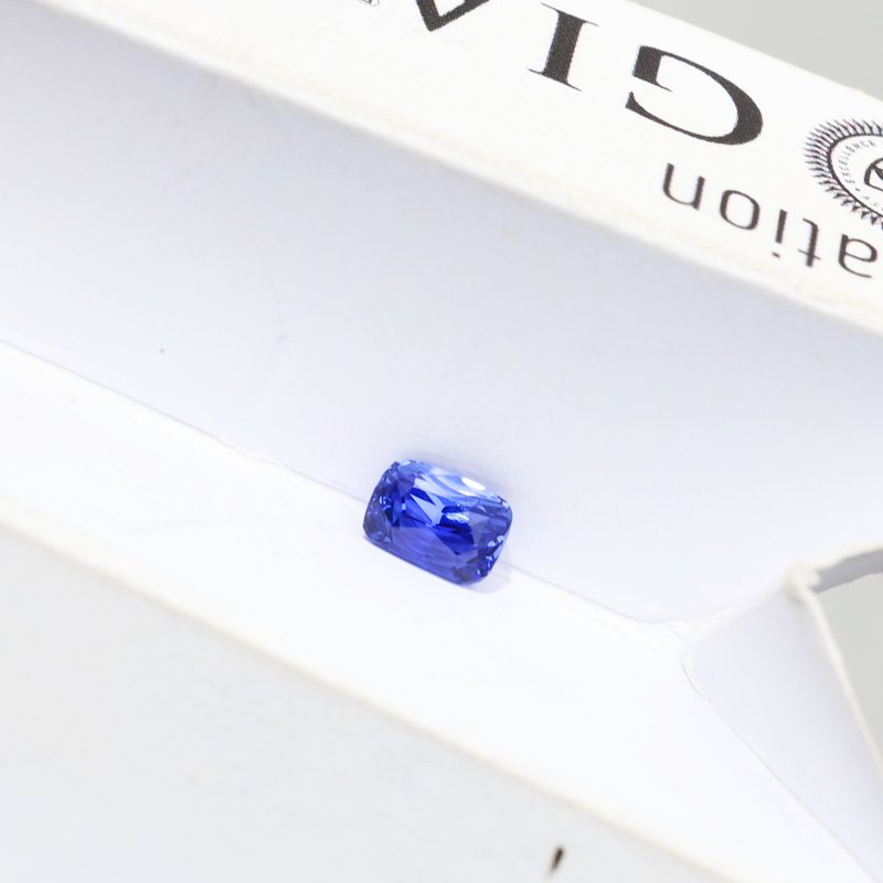 Blue Sapphire - View 2