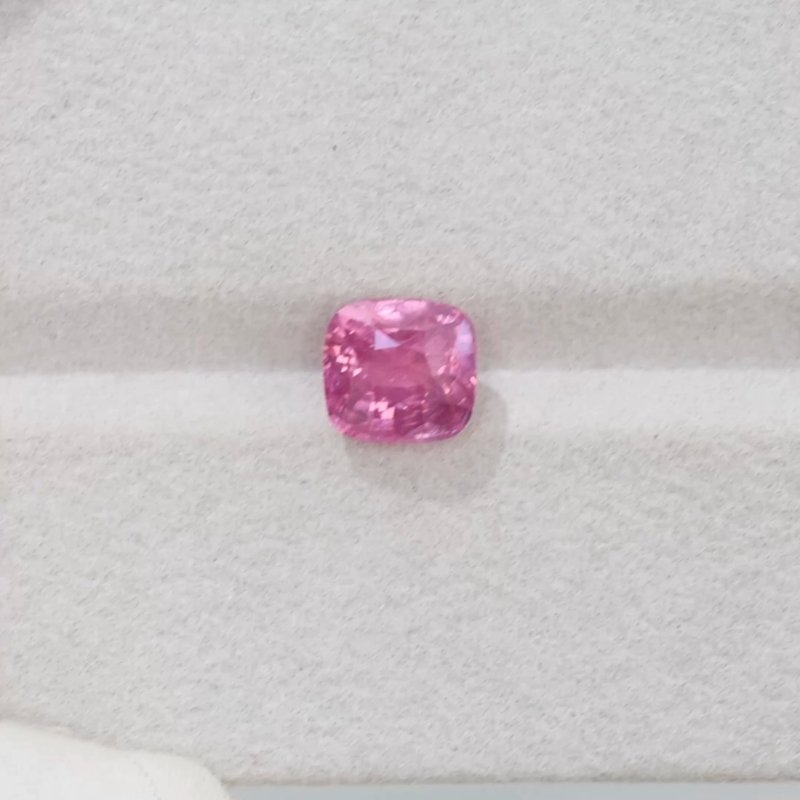 Mahenge Vivid Pink Spinel - View 2