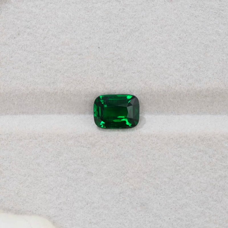 Tsavorite Garnet - View 2
