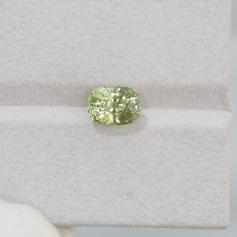 Green Chrysoberyl - View 2