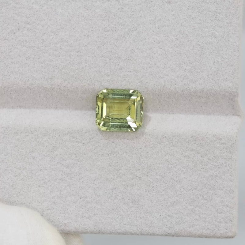 Green Chrysoberyl - View 2