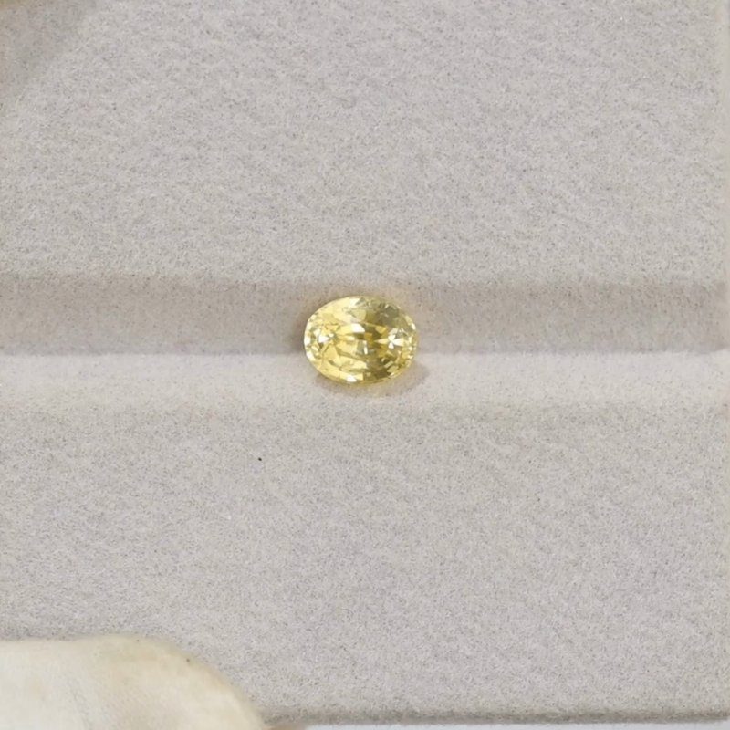 Yellow Sapphire - View 2