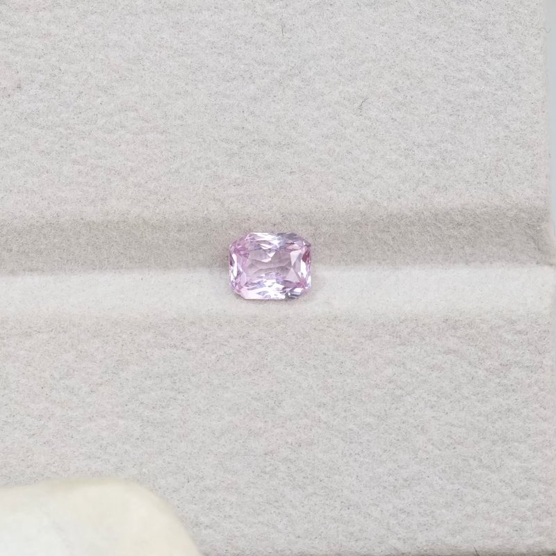 Peach Sapphire - View 2