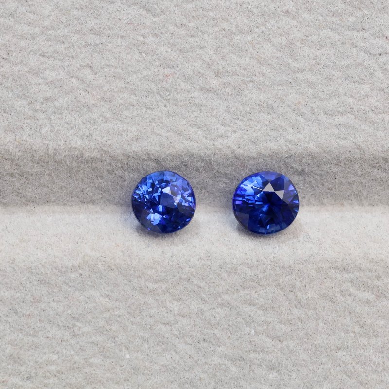 Vivid Blue Sapphire Pair - View 2