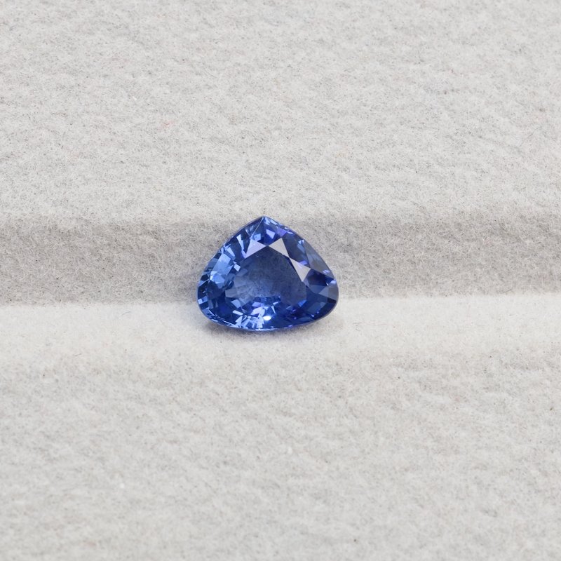 Blue Sapphire - View 2