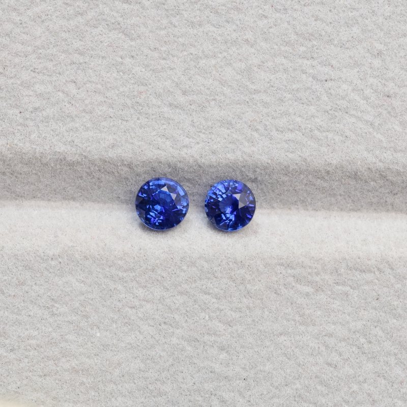 Vivid Blue Sapphire Pair - View 2
