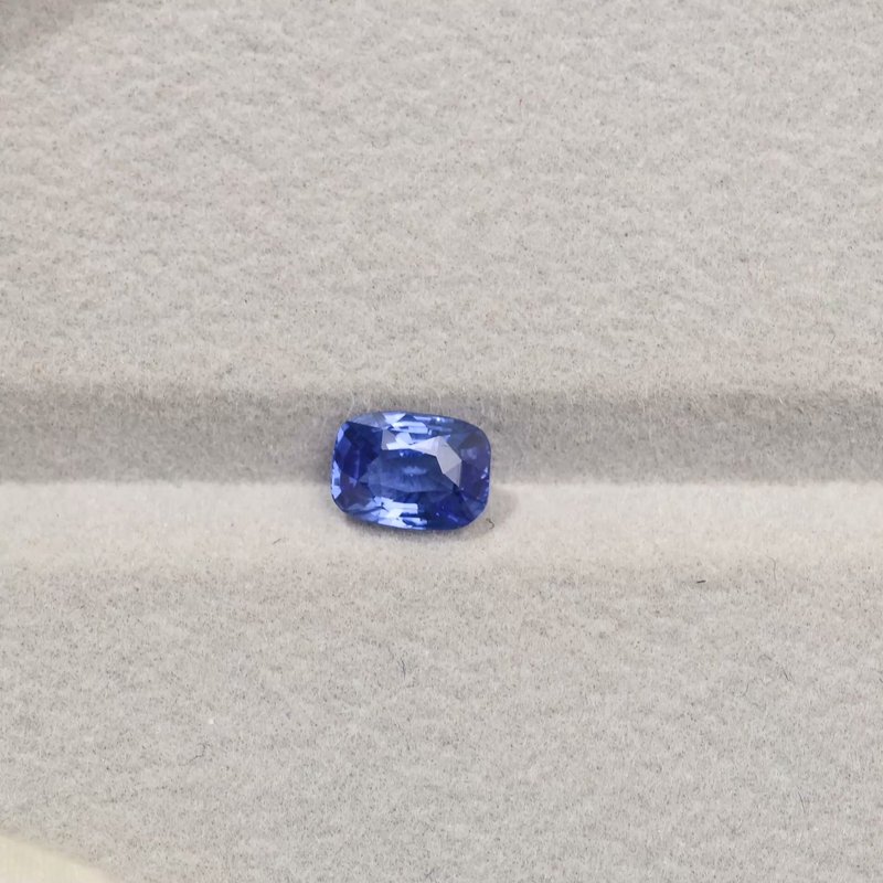 Blue Sapphire - View 2