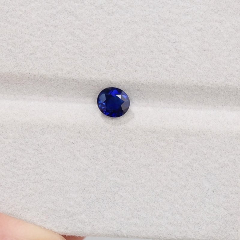 Deep Royal Blue Sapphire - View 2
