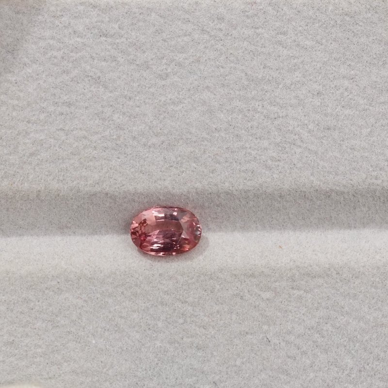 Padparadscha Sapphire - View 2