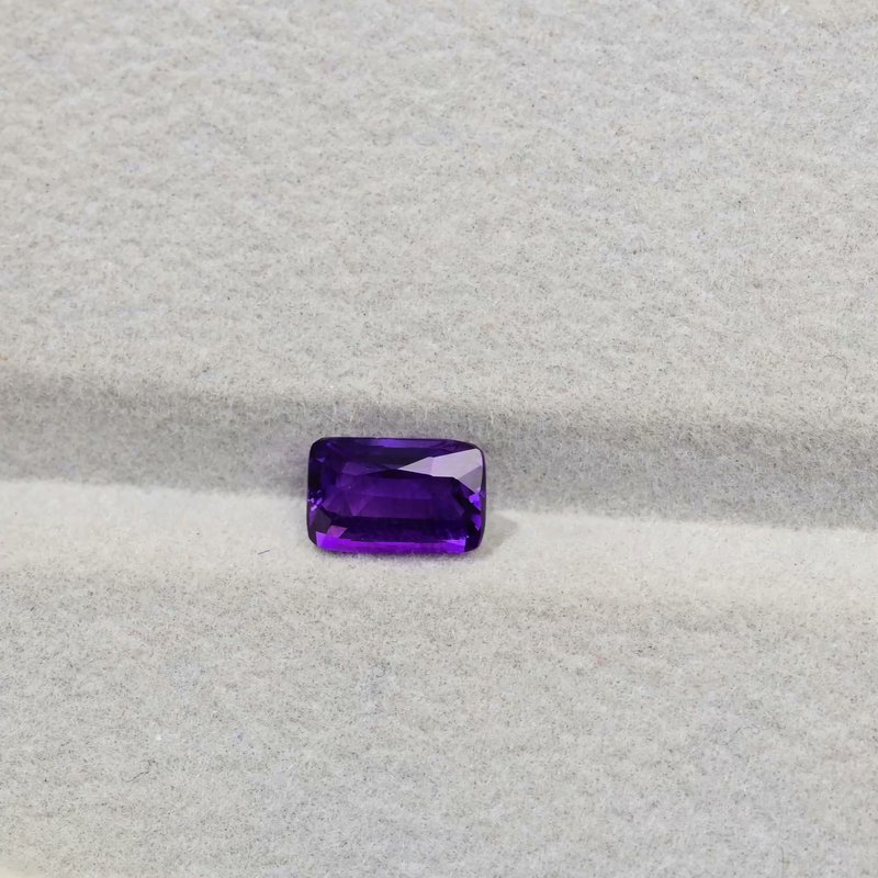 Purple Sapphire - View 2