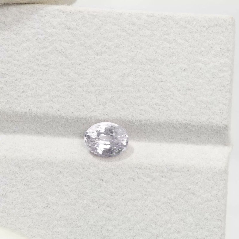 White Sapphire - View 2